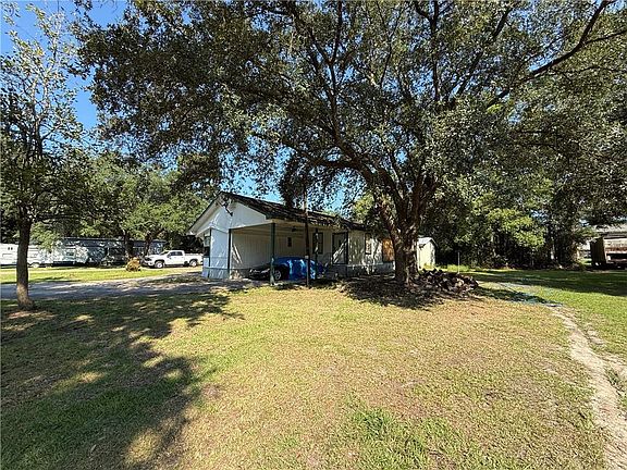 3rd image of 60516 Palm Dr