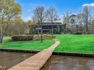 380 Merritt Rd, Benton, LA 71006