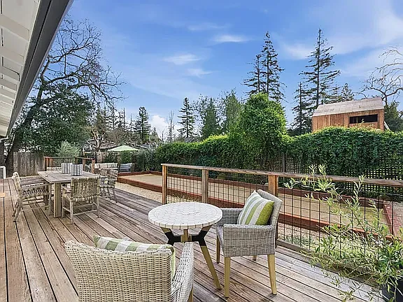 Large/Wide redwood deck, bocci Ball court