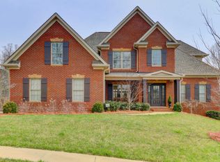 1236 Bentley Park Ln, Knoxville, TN 37922