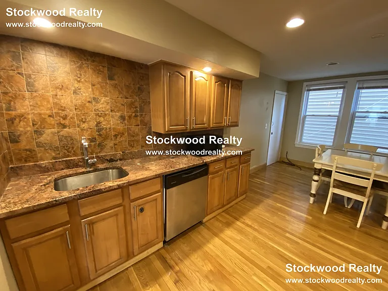 38 Mount Vernon St #2 — Photo 7
