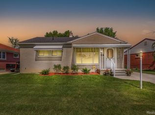 1656 Mayflower Ave, Lincoln Park, MI 48146