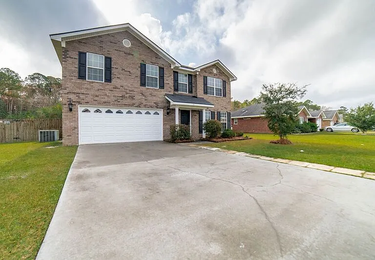 211 Augusta Way — Photo 4