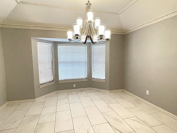 3rd image of 1876 Larkspur Dr