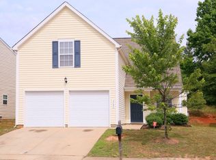 3721 Cyrus St, Raleigh, NC 27610