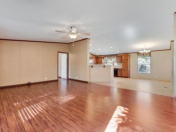 4th image of 125 Glenfield St