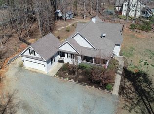 19 Zion Springs Ln, Louisa, VA 23093
