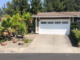 Building Photo - 5279 Grasswood Ct