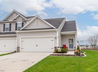 435 Honeycrisp Dr NE, Louisville, OH 44641