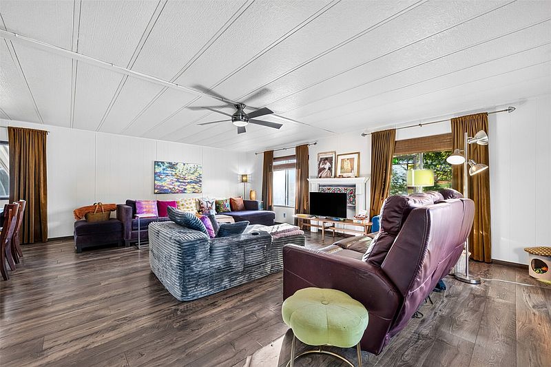 3rd image of 1121 244th Street SW #58