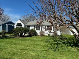 22 Justin Way, Cranston, RI 02910