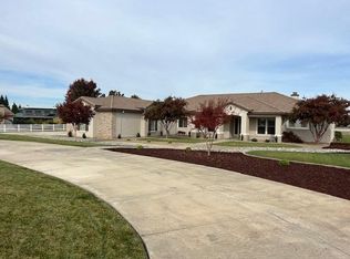 9541 Stablegate Rd, Wilton, CA 95693