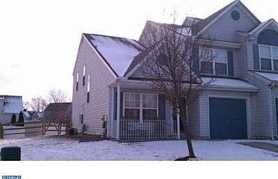 3rd image of 628 Warren Dr