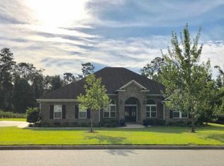 5762 Farnsworth Dr, Tallahassee, FL 32312