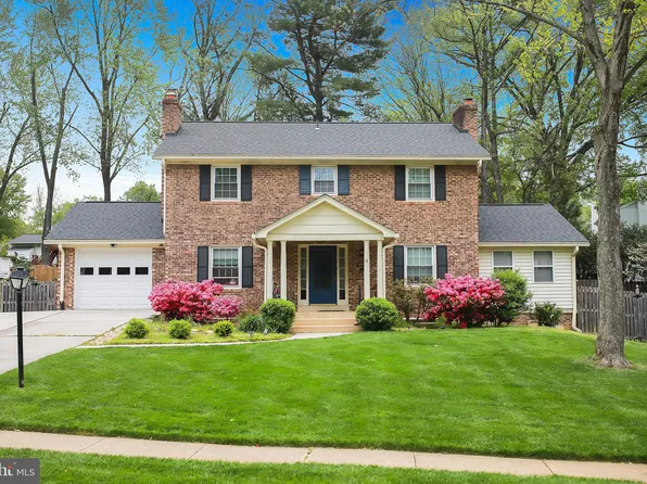 8012 Falstaff Rd, Mc Lean, VA 22102