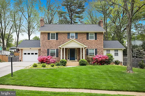 8012 Falstaff Rd Photo 1