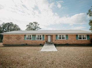 6077 Vickers Dr, Hahira, GA 31632