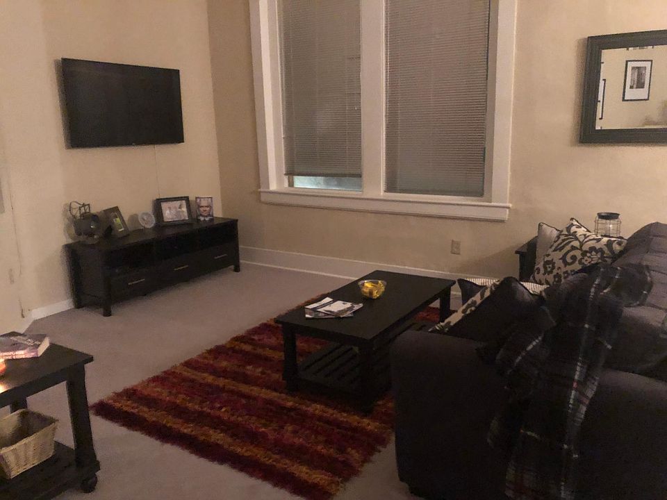 2nd image of 235 Old St Ste 303