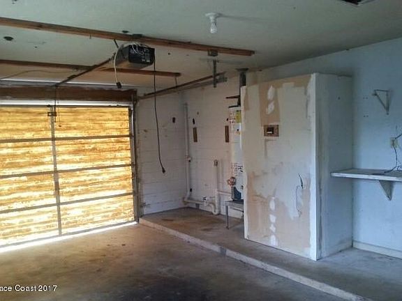 garage (2)