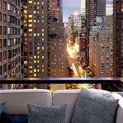 Rented by R New York