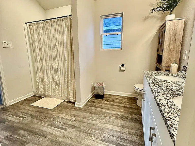 302 Del Monte Dr — Photo 11