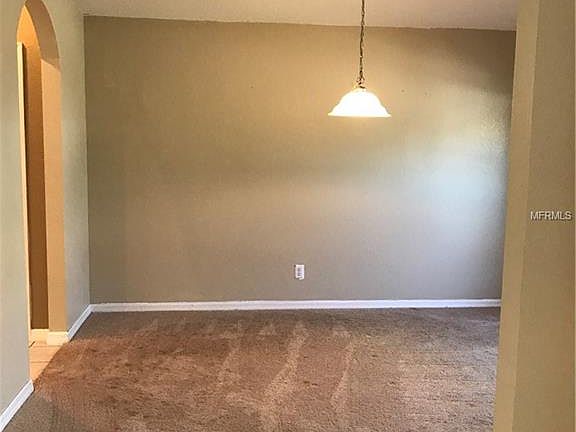 5th image of 417 Windsor Estates Dr