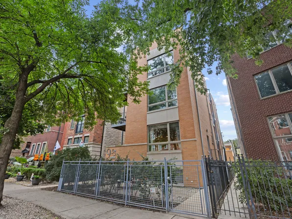 933 W George St #1N, Chicago, IL 60657