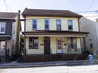 208 W Carpenter Ave, Myerstown, PA 17067