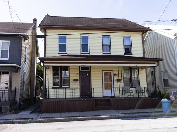 208 W Carpenter Ave