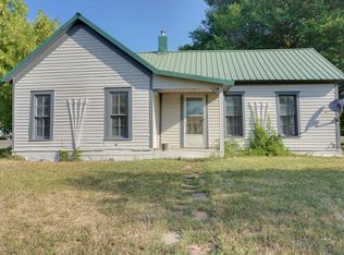 1085 Main St, Meeker, CO 81641