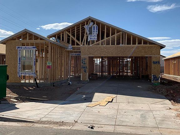 2nd image of 3048 E MILLENNIUM Way