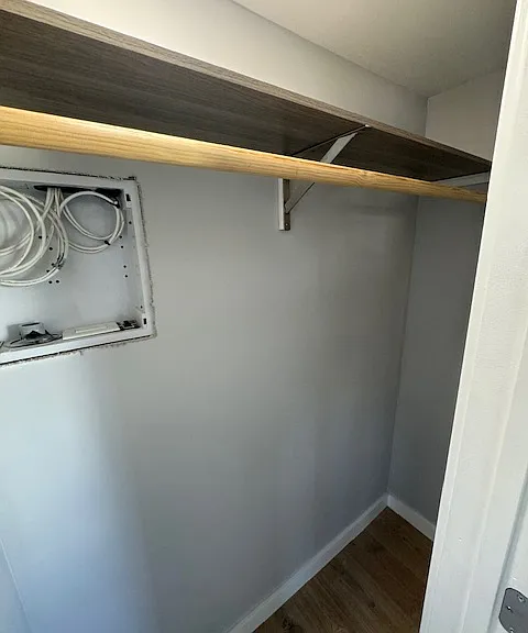 6810 Maple Ln #4 — Photo 3
