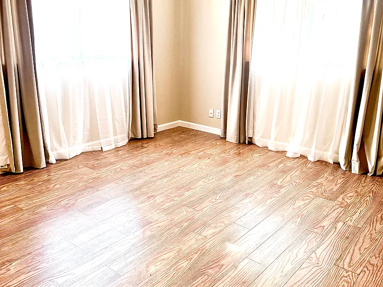 1872 N Hope Ave — Photo 10