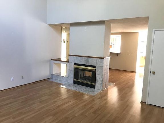 2nd image of 1722 Winston St