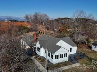 11 Will Green Rd, Tryon, NC 28782