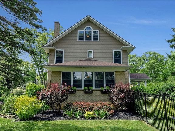 3rd image of 87 Newton Rd