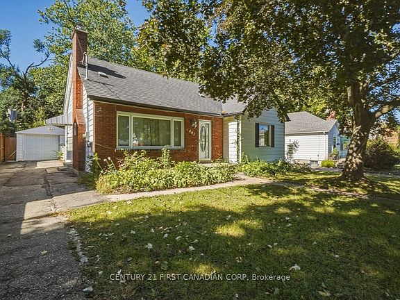 3rd image of 407 Boler Rd