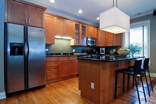 4th image of 939 W Sunnyside Ave APT 1