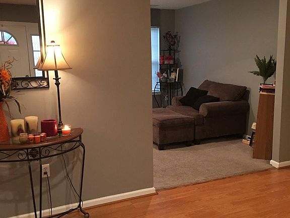 4th image of 515 Acorn Ln