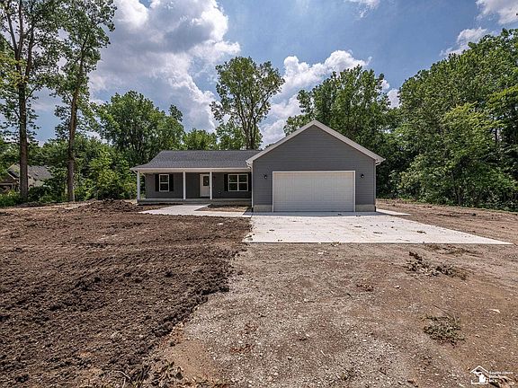 3rd image of 3901 Kane Rd
