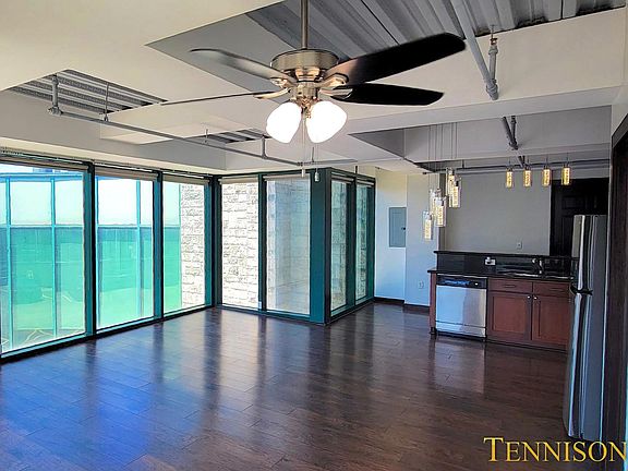 4th image of 110 Bagby St Unit 47
