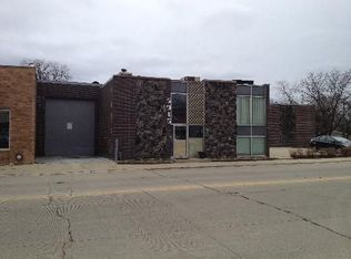 5915 Lincoln Ave, Morton Grove, IL 60053