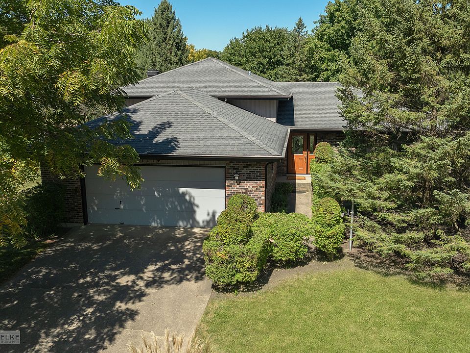 1st image of 1114 Rushwood Ave