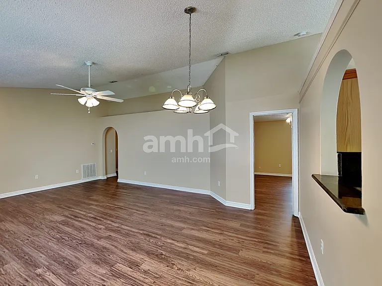 109 Placid Woods Ct — Photo 6