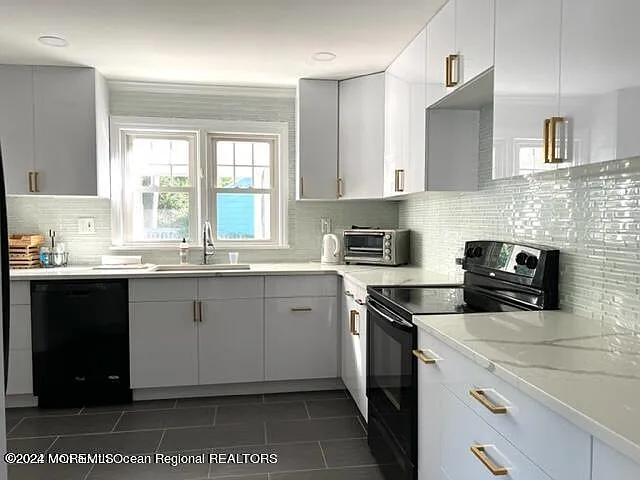 4 bed, 1532 sqft, $2,600 — Photo 3
