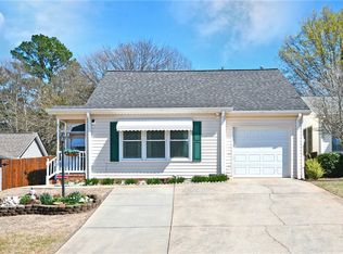 103 Baldwin Pl, Easley, SC 29642