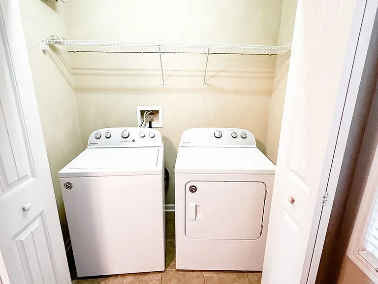 2276 McCormick Ln #C — Photo 7