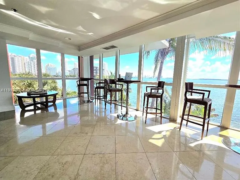 1155 Brickell Bay Dr #2006 — Photo 20
