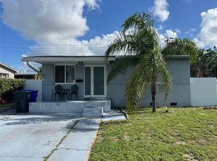 6413 Franklin St, Hollywood, FL 33024