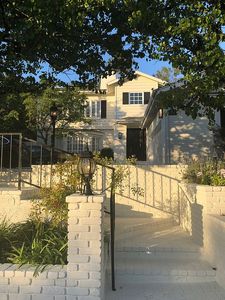 3202 Hutton Dr, Beverly Hills, CA, 90210